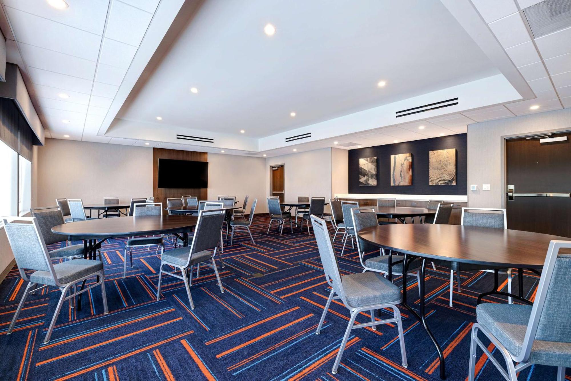 Hampton Inn Crown Point, In Ngoại thất bức ảnh
