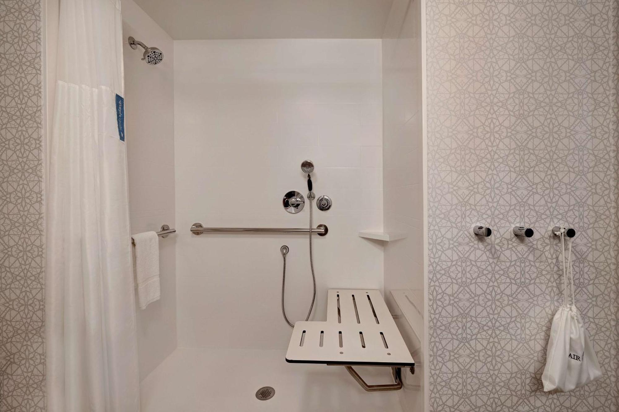Hampton Inn Crown Point, In Ngoại thất bức ảnh